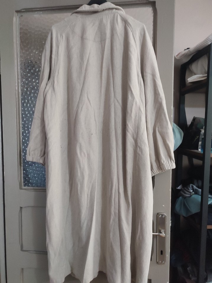 Bej Uzun Kesim Hamile Keten Kaban - Görsel 3