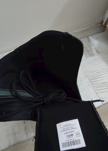 Siyah Erkek  Bot - Görsel 4