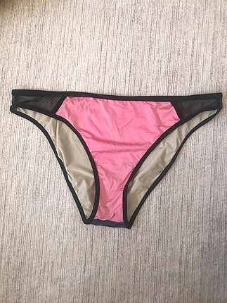 Penti bikini altı