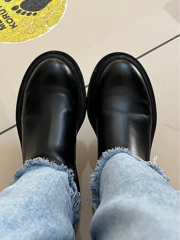 38 Beden siyah Renk Bershka Elastik Panel Detaylı Siyah Bot