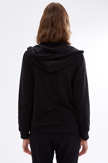 m Beden Defacto Siyah Kapüşonlu Sweatshirt
