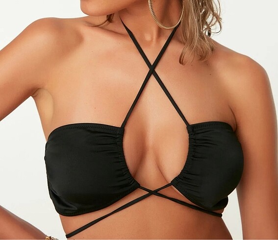 34 Beden siyah Renk Trendyolmilla Siyah Straplez Bağlamalı Bikini Üstü
