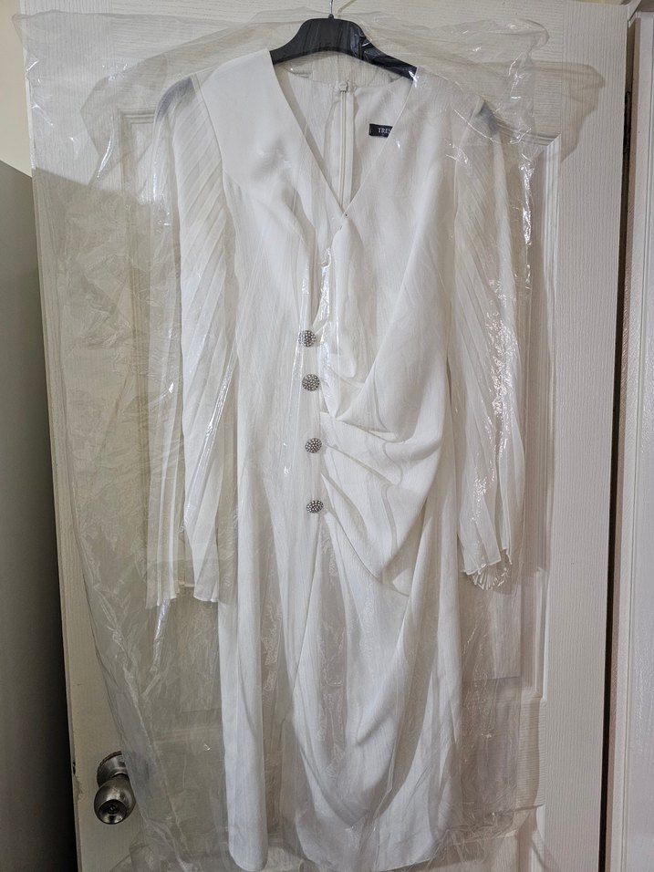 Tasarım Beyaz Uzun Kollu Drapeli Kadın Elbise - Görsel 3