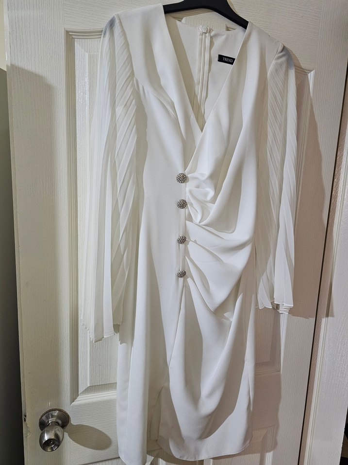 Tasarım Beyaz Uzun Kollu Drapeli Kadın Elbise - Görsel 2