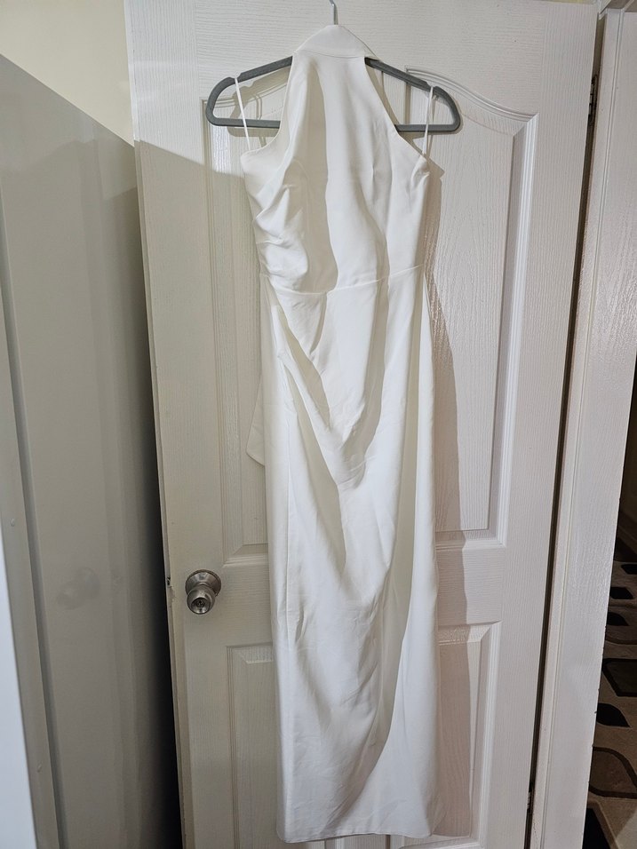 Sade Uzun Beyaz Straplez Elbise-Gelinlik - Görsel 2