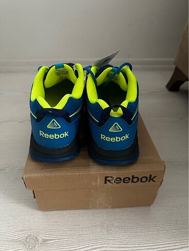 Reebok Reebok