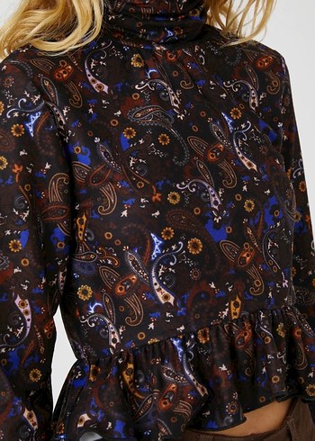 Kadın uzun kollu kıyafet - Görsel 2