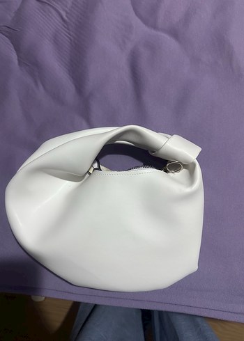 Beyaz Minimalist Kadın Çanta - Görsel 2