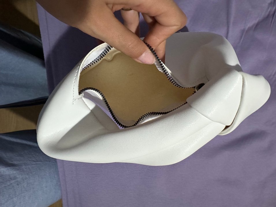 Beyaz Minimalist Kadın Çanta - Görsel 3