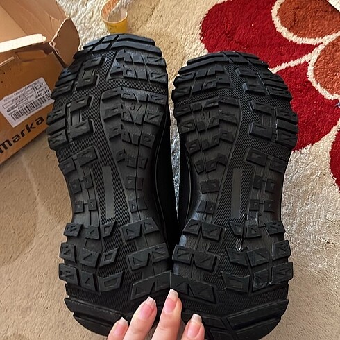 37 Beden siyah Renk Erkek çocuk bot