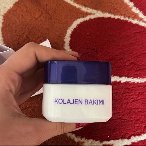 Beden Renk Loreal kolajen bakım kremi