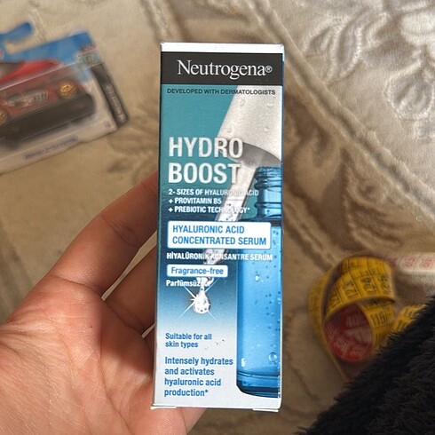 Neutrogena hydro boost serum