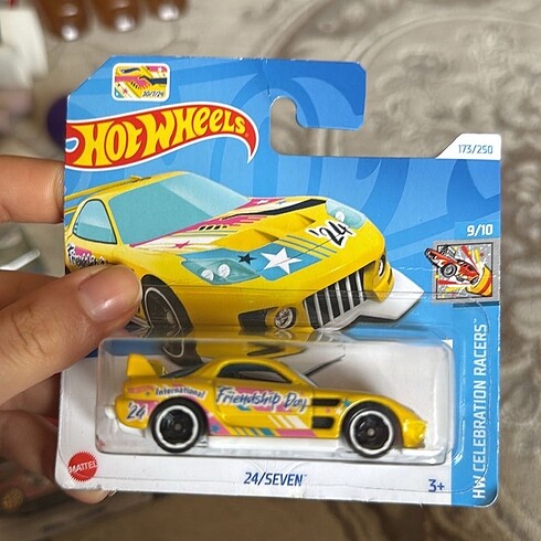  Beden Hot wheels
