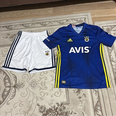 Adidas Fenerbahçe forma