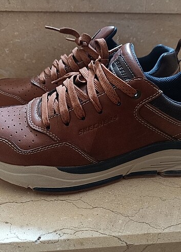 41 Beden Skechers 41 numara