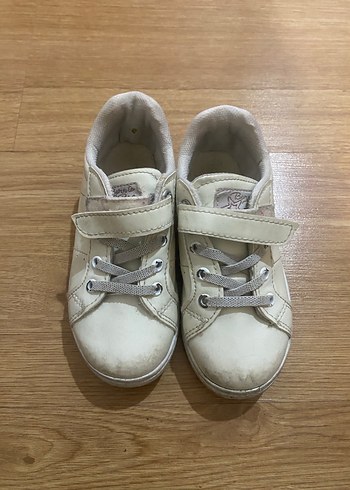 Beyaz Kız Çocuk Spor Ayakkabı Velcro