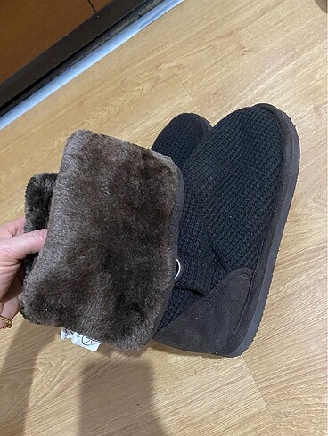 Ugg bot