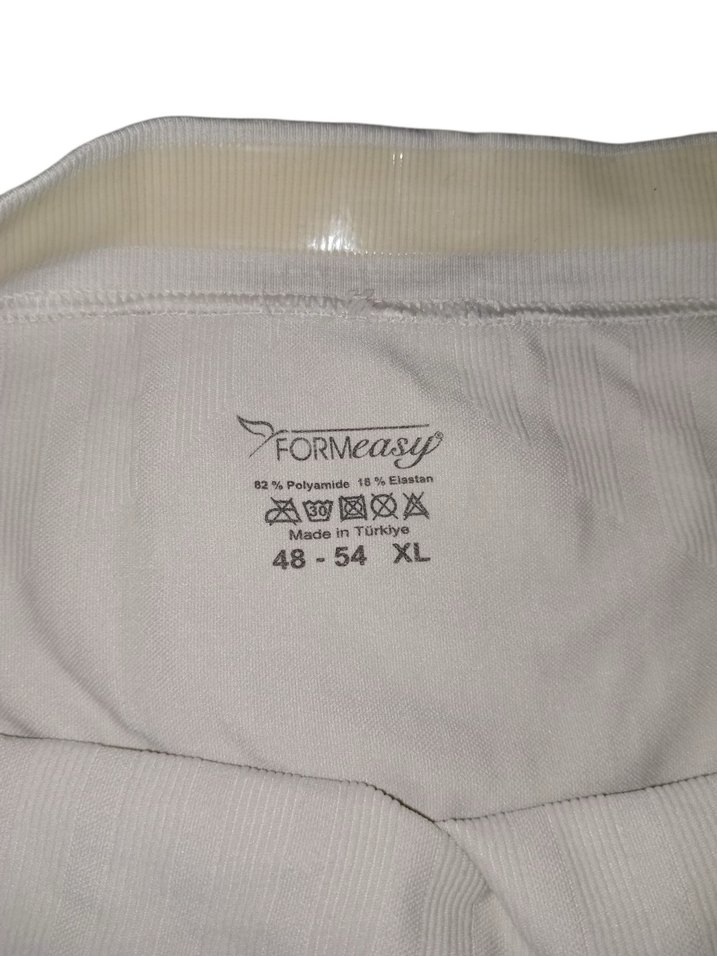 Beyaz Göğüs Destekli Hemşire Korsesi - Görsel 3