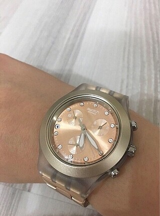 Swatch bakır rengi kadın saati