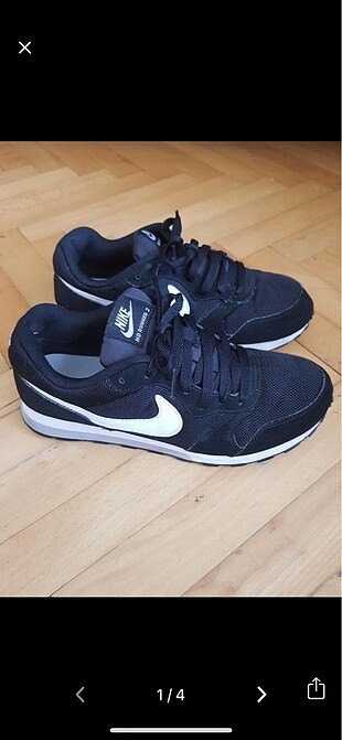 Nike spor ayakkabı