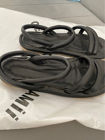 Zara Bayan sandalet