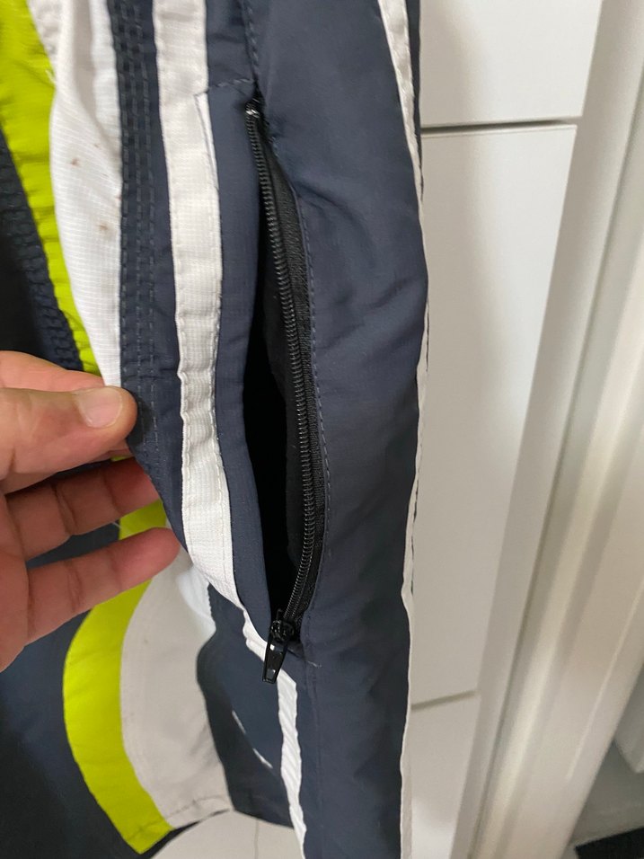 Erkek Lacivert Çizgili Spor Şort - Görsel 3