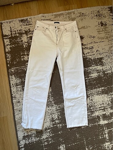 Beyaz Denim Pantolon