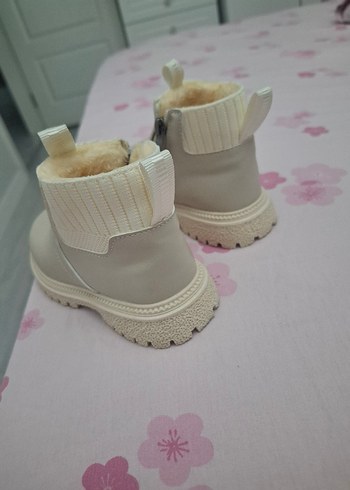 Zara kürklü çok sevimli bot