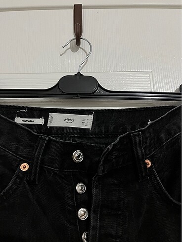 34 Beden siyah Renk Mango havana jean