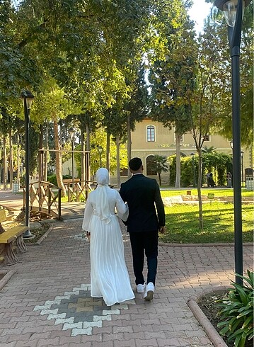 s Beden nikah elbisesi