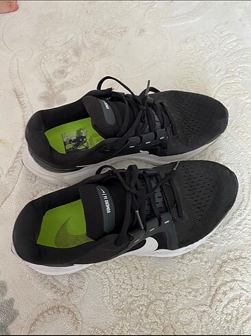 Nike spor ayakkabı