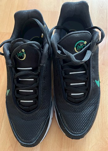 Orjinal Atletik Nike spor ayakkabı