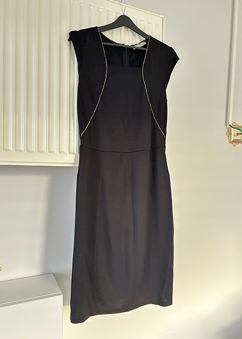 Siyah gold işlemeli m beden elbise - Görsel 5