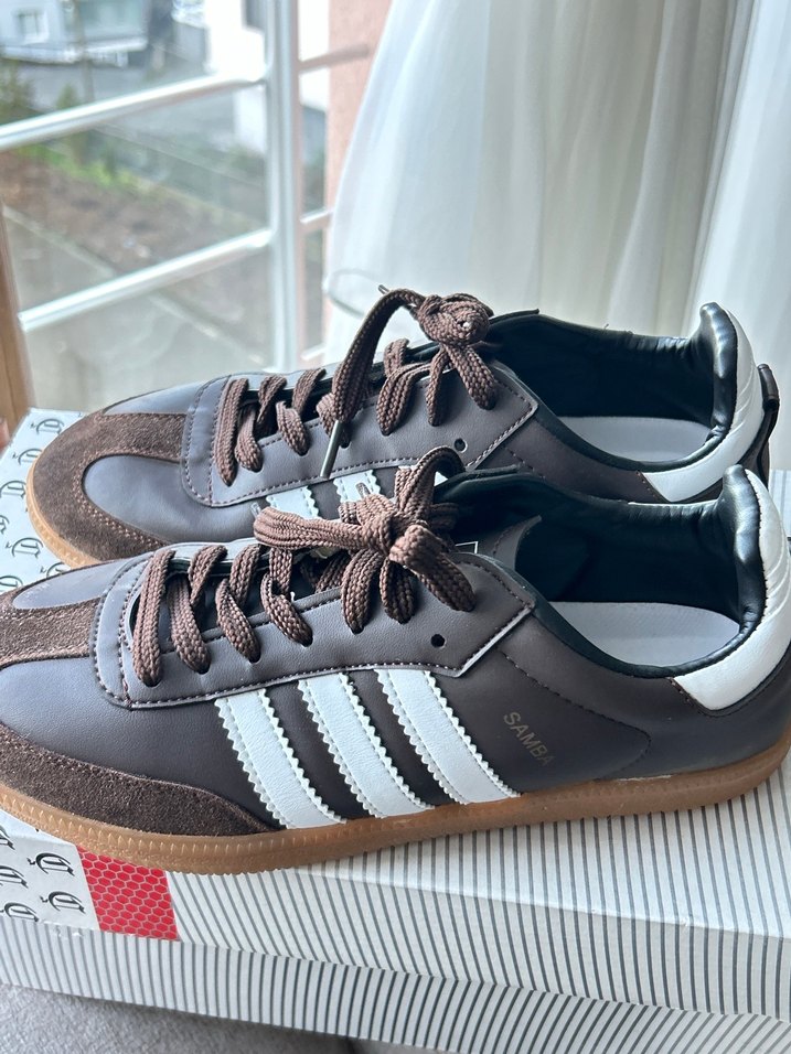 Adidas Kadın Kahverengi Süet Spor Ayakkabı - Görsel 2