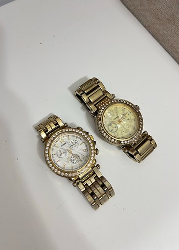 Altın Renkli 2 tane Kadın Saati - Görsel 2