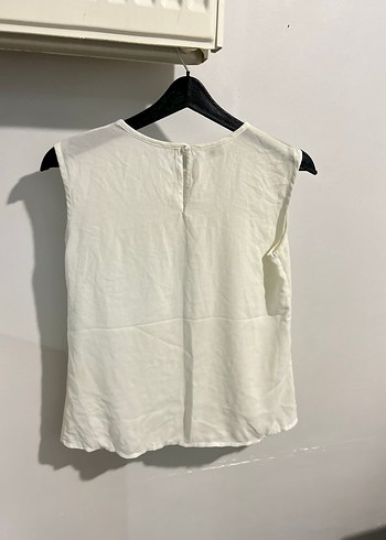 İnci İşlemeli Kolsuz s beden Beyaz Bluz - Görsel 4