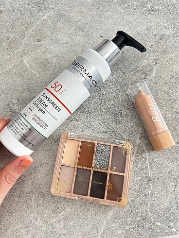 Güneş kremi, far paleti ve concealer set