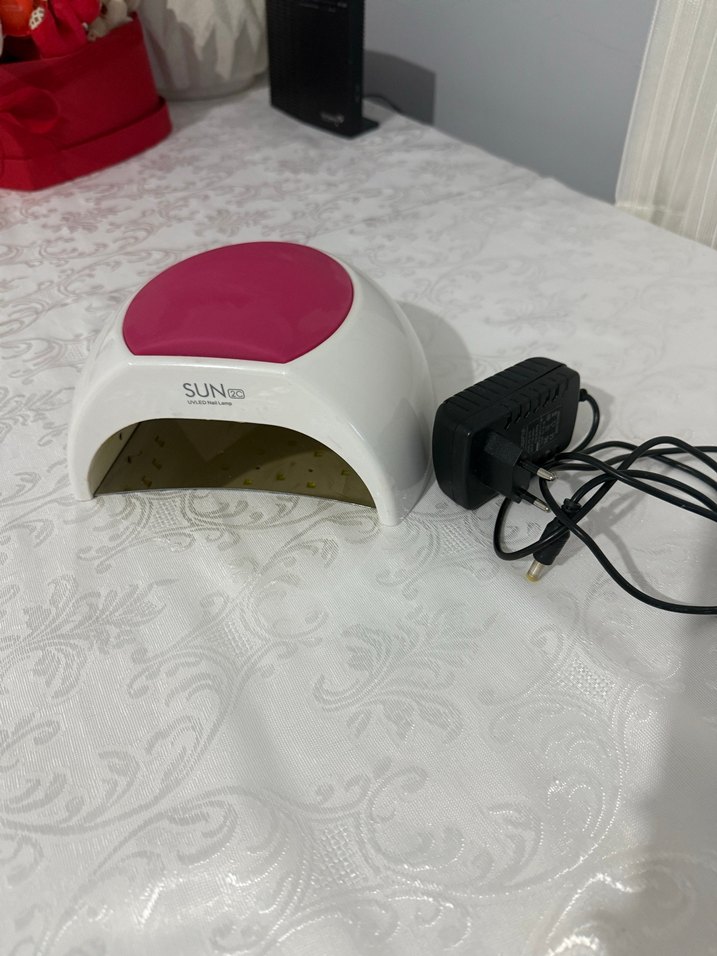 Çıkarılabilir Silikon Pedli Pembe Tırnak Lambası - Görsel 3