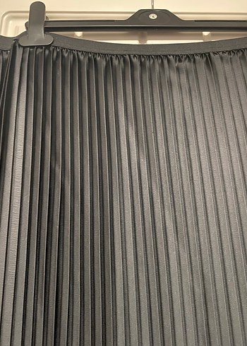 Krep saten etekli takım - Görsel 6