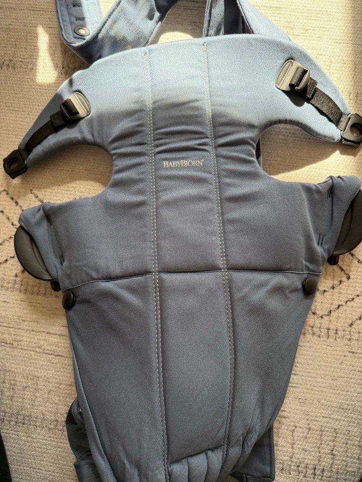 Babybjörn Gri Bebek Taşıma Slingi - Görsel 4