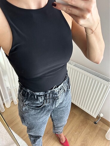 Siyah yüzücü model bluz