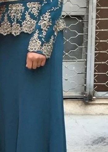 40 Beden Dantel Detaylı Turkuaz Uzun Abiye Elbise