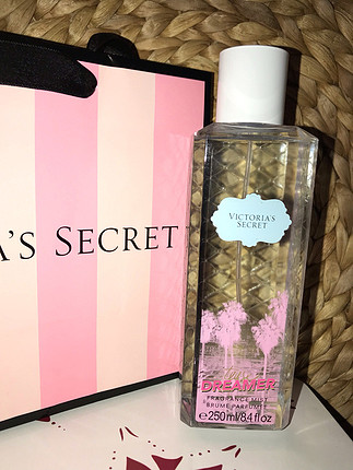 Victoria s Secret Victoria?s Secret Tease Dreamer body mist