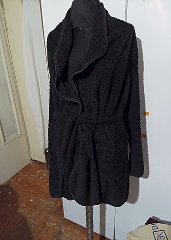 Siyah Kemerli Midi Kadın Peluş  bırnoz - Görsel 2