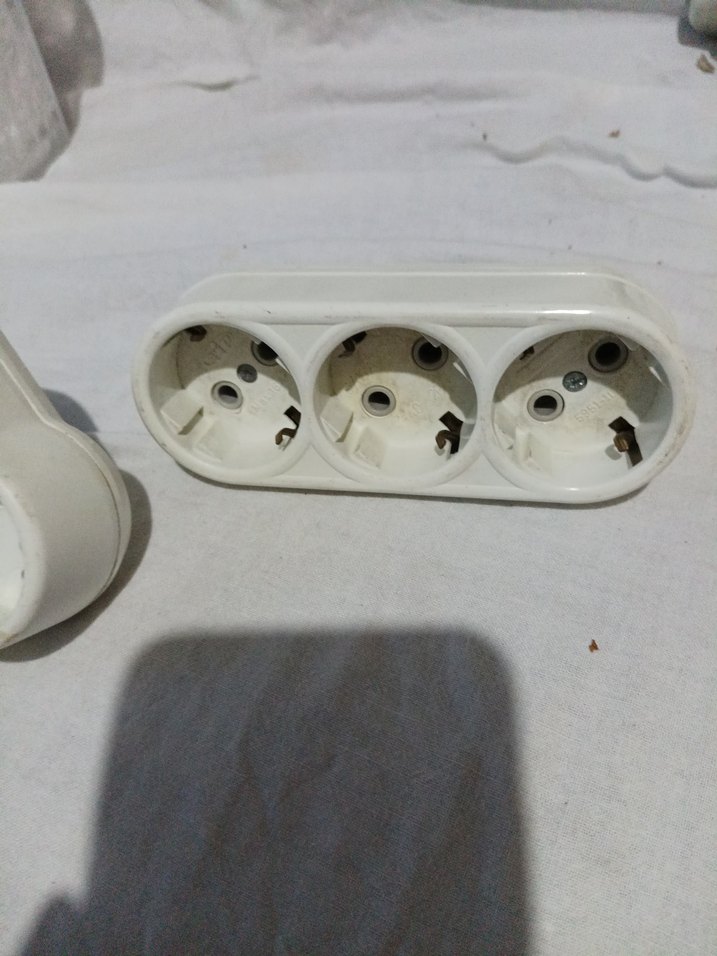 Beyaz Çoklu Priz Adaptörü - Görsel 4