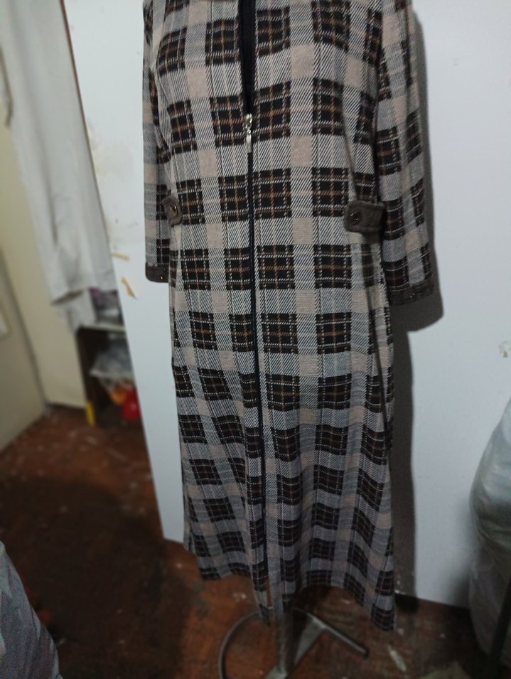 Gri Ekoseli Düğmeli Kadın Uzun elbise - Görsel 3