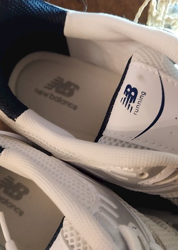 Beyaz New Balance Spor Ayakkabı - Görsel 2