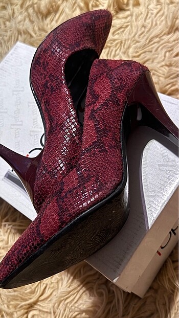 Kadın Stiletto