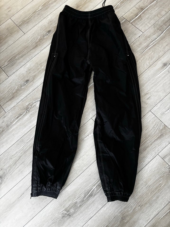 Kadın Siyah Bol Kesim Pantolon - Görsel 5