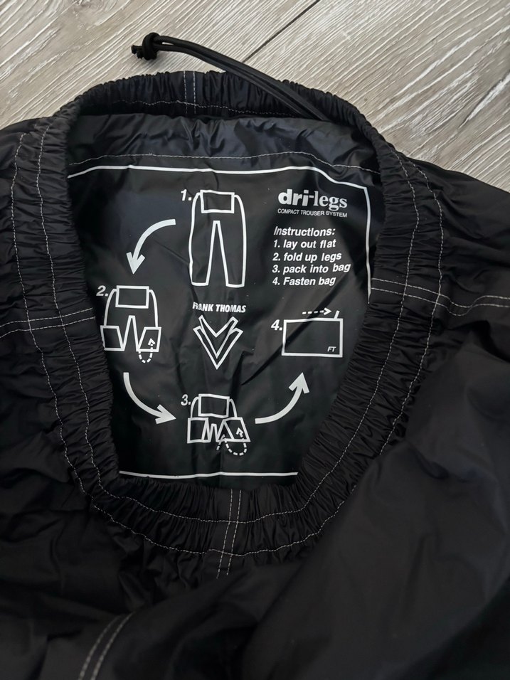 Kadın Siyah Bol Kesim Pantolon - Görsel 4